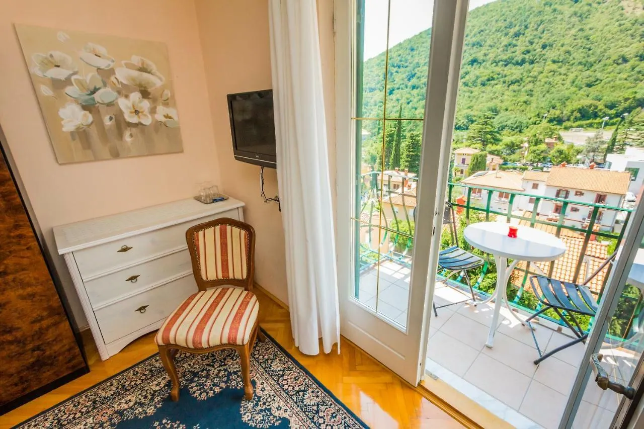 Rooms Vanda & Frane Mošćenička Draga Pensjonat