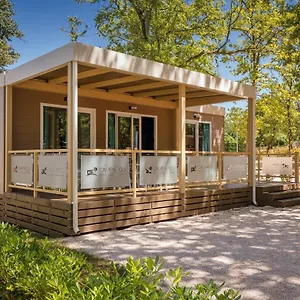 Mobile Homes Premium Relax Park Umag By Camp4you 4* Karigador